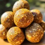 No-Bake Healthy Pumpkin Pie Energy Balls